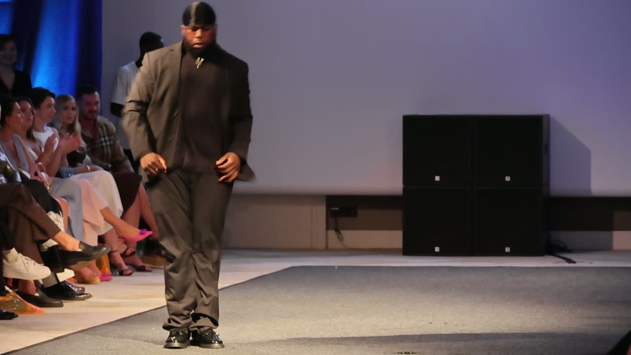 Runway clip, 7 August 2026, show 2, by @mmcmoonstudio