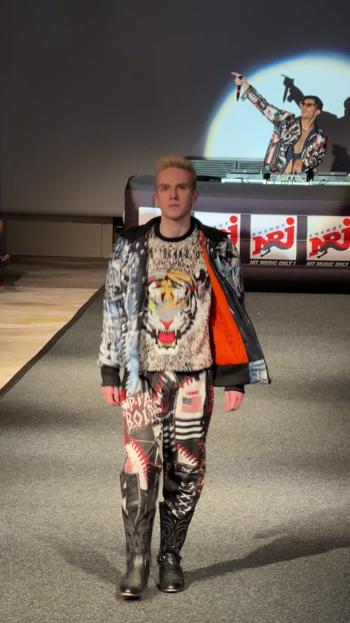Runway clip, 8 August 2026, show 6, by @wotography