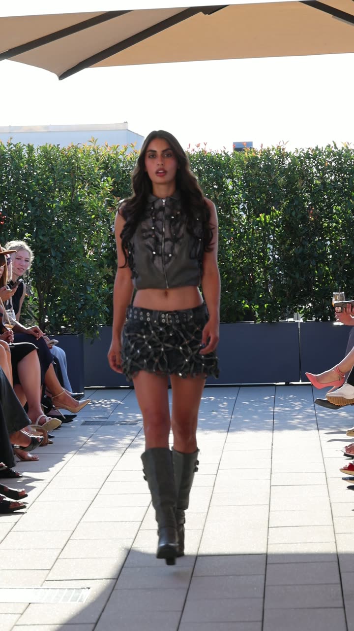 Runway clip, 7 August 2026, show 1, by @mmcmoonstudio