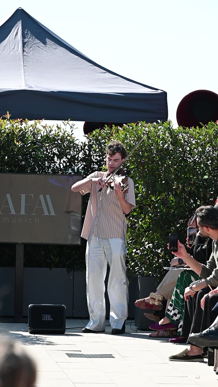 Runway clip, 8 August 2026, show 4, by @gumphotography
