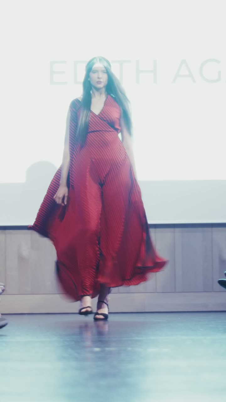 Runway clip, 8 August 2026, show 5, by @cin_eric