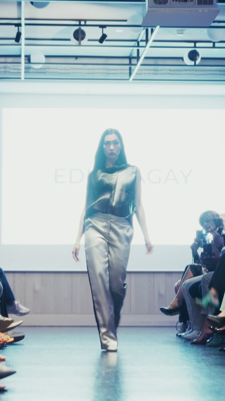 Runway clip, 8 August 2026, show 5, by @cin_eric