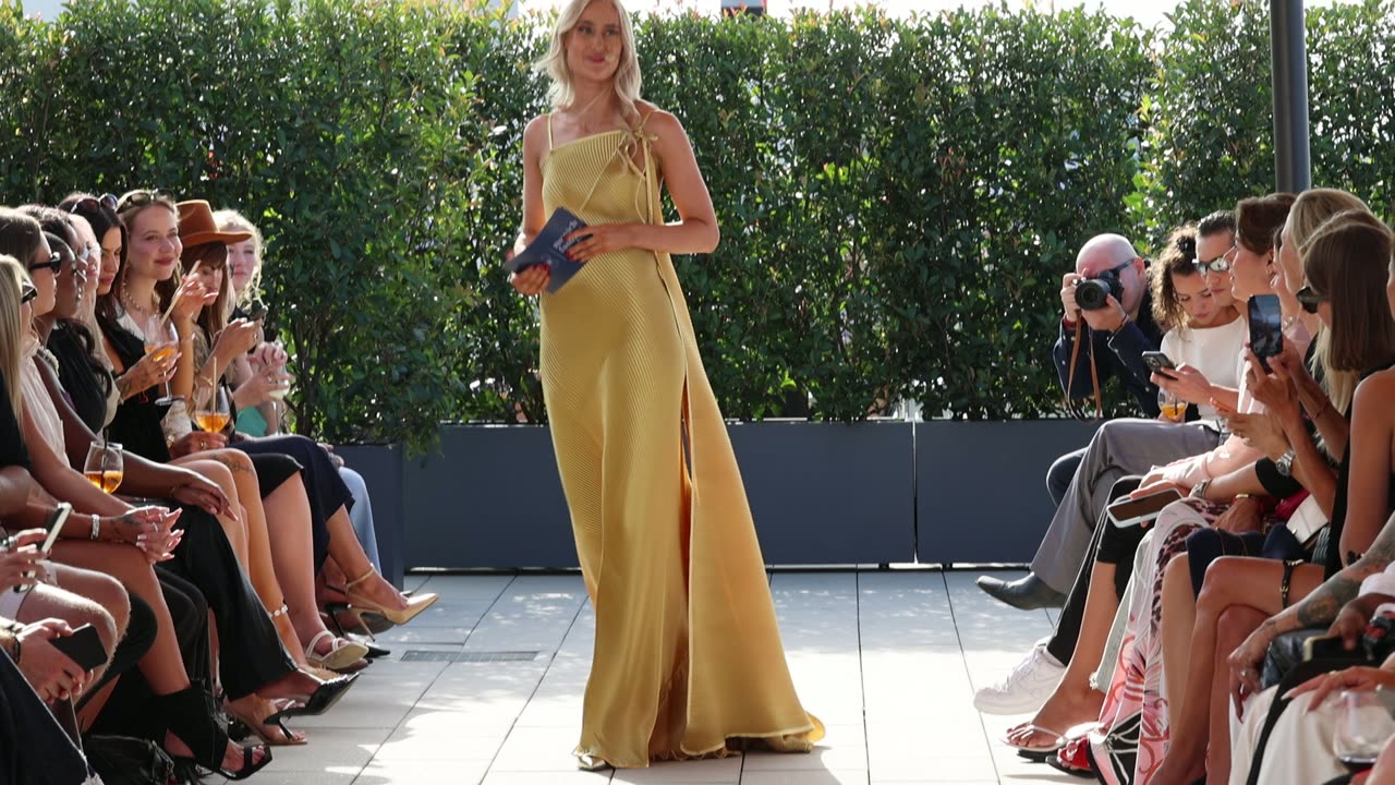 Runway clip, 7 August 2026, show 1, by @mmcmoonstudio