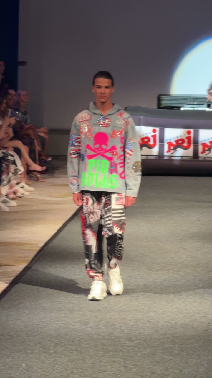 Runway clip, 8 August 2026, show 6, by @wotography