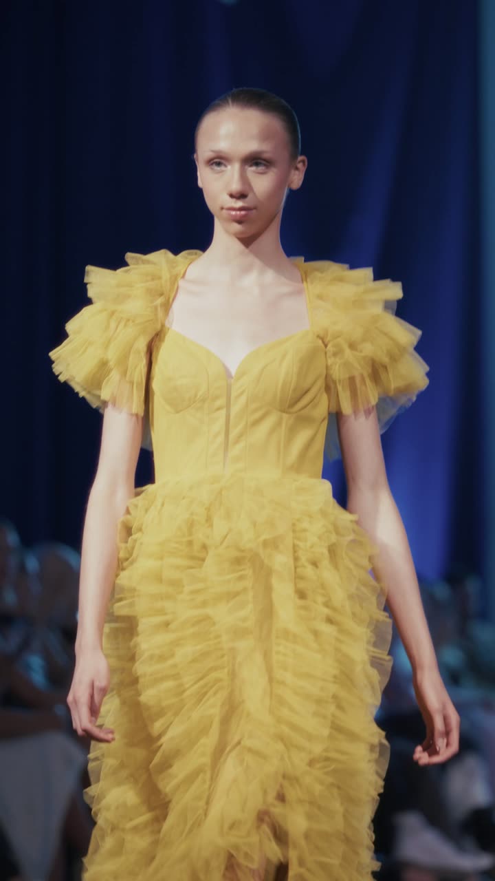 Runway clip, 7 August 2026, show 2, by @cin_eric