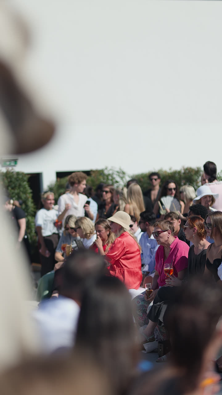 Runway clip, 8 August 2026, show 4, by Marius Mundt