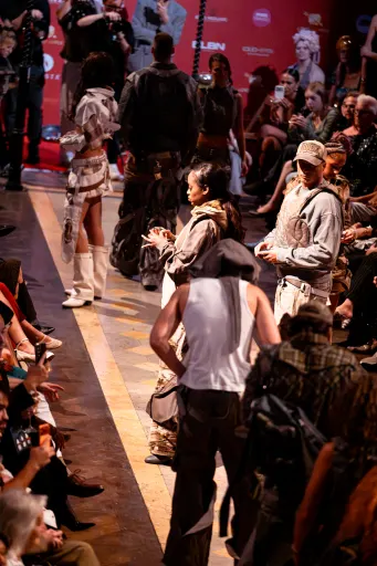 fr-fashion-show, 11 September 2026. Frame 6F942F