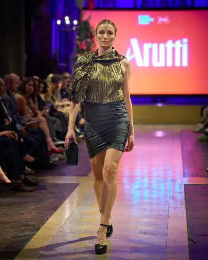 fr-fashion-show, 11 September 2026. Frame D7ED9A