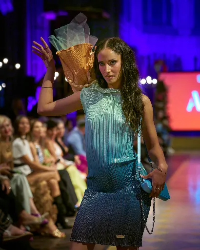 fr-fashion-show, 11 September 2026. Frame A895C6