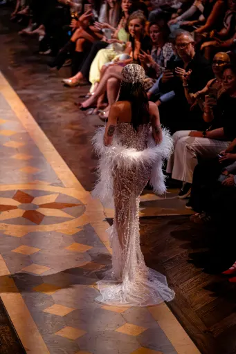 fr-fashion-show, 11 September 2026. Frame 2B65DD